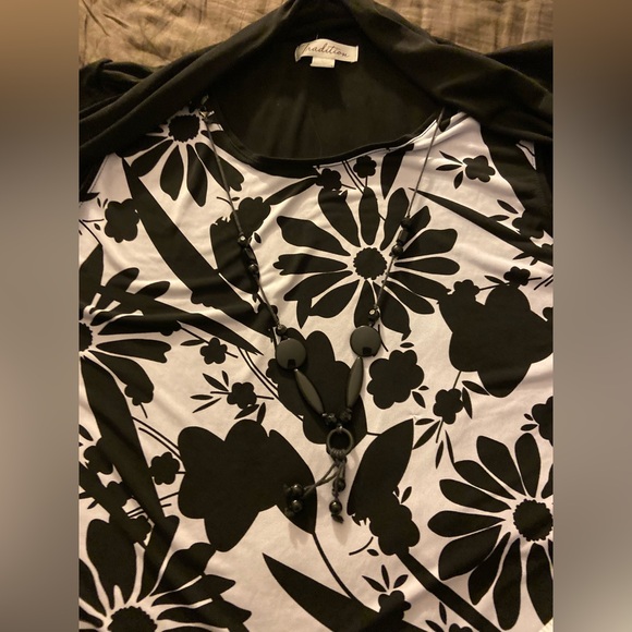 🆓w/purchase Women's XL top ...attached outer layer & attached neclace - Picture 13 of 13